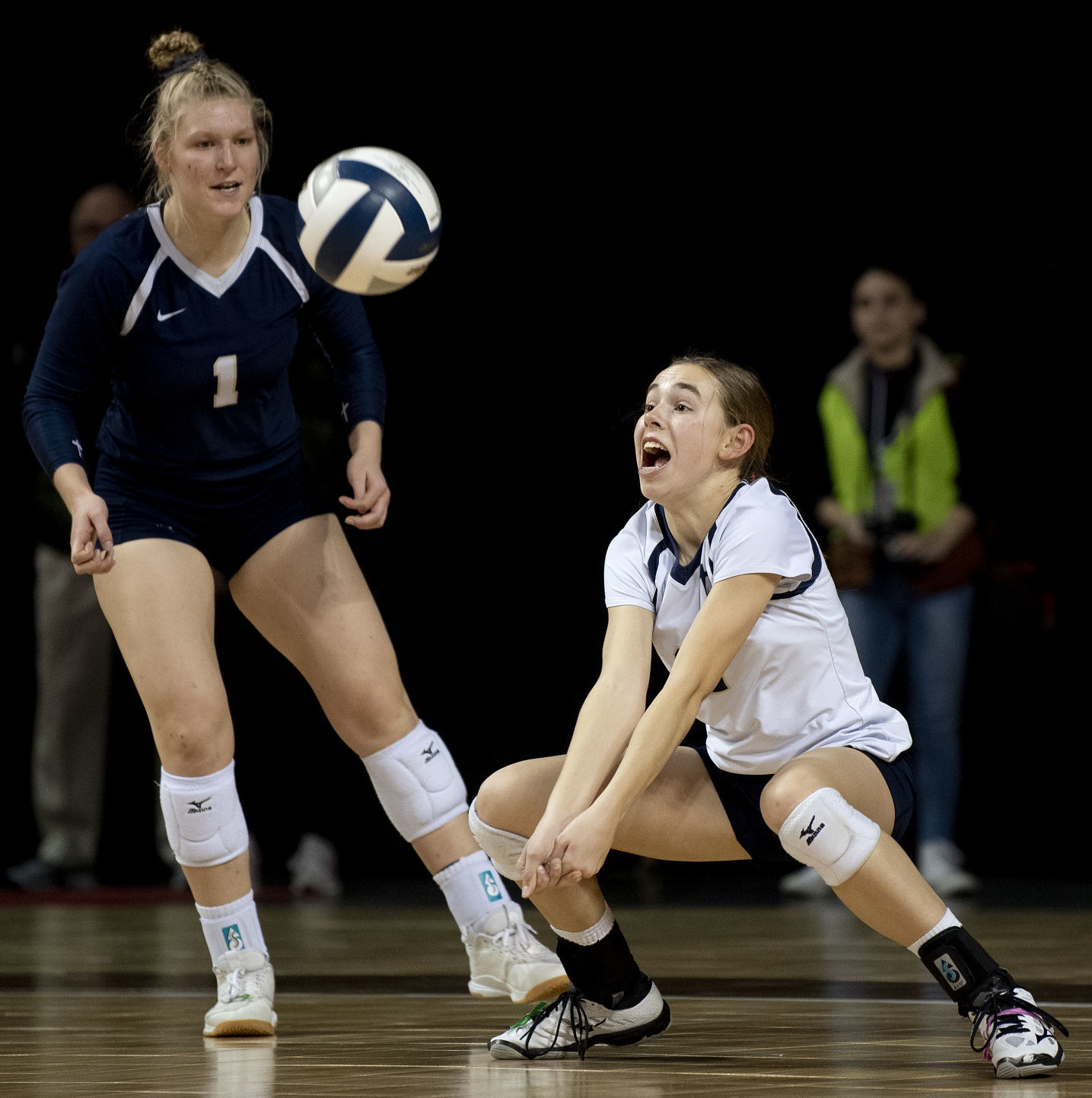 C-1 state volleyball, Wahoo vs. Lincoln Lutheran, 11.8